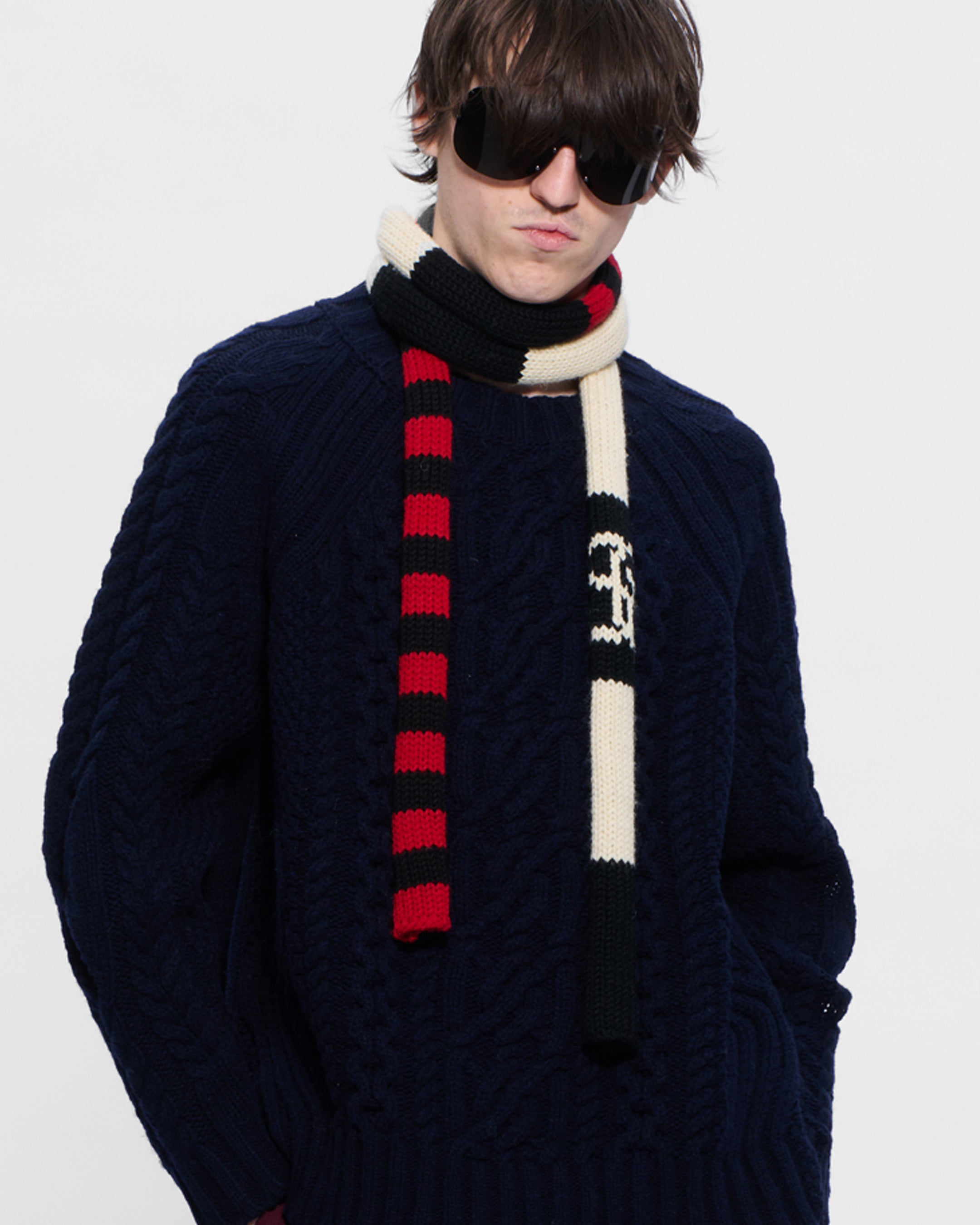 STEFAN COOKE Slashed scarf ブラック Stefan Cooke Slashed スクエアトゥ シューズ | ブラック | FARFETCH JP
