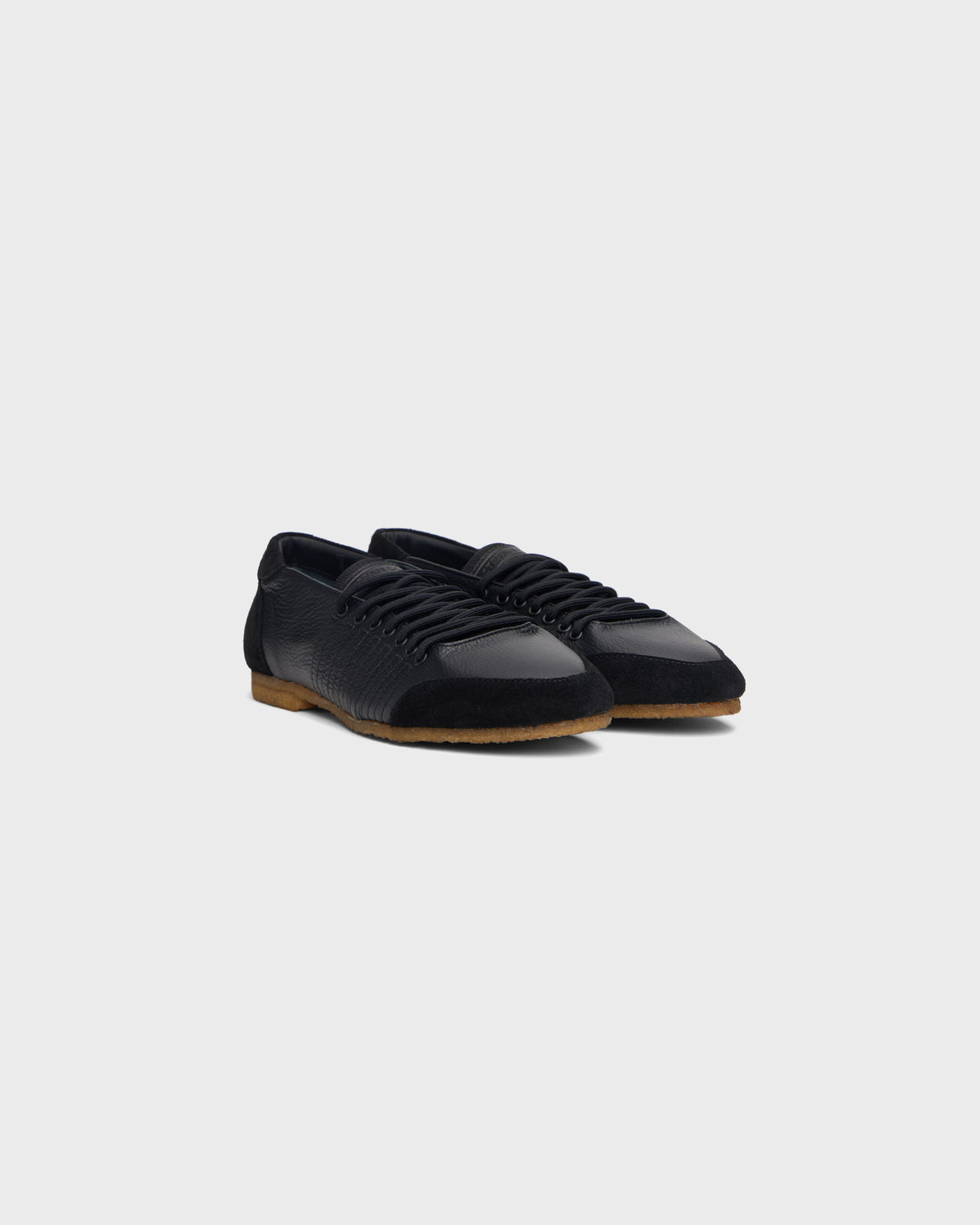 Laced Trainer in Black Grain Leather