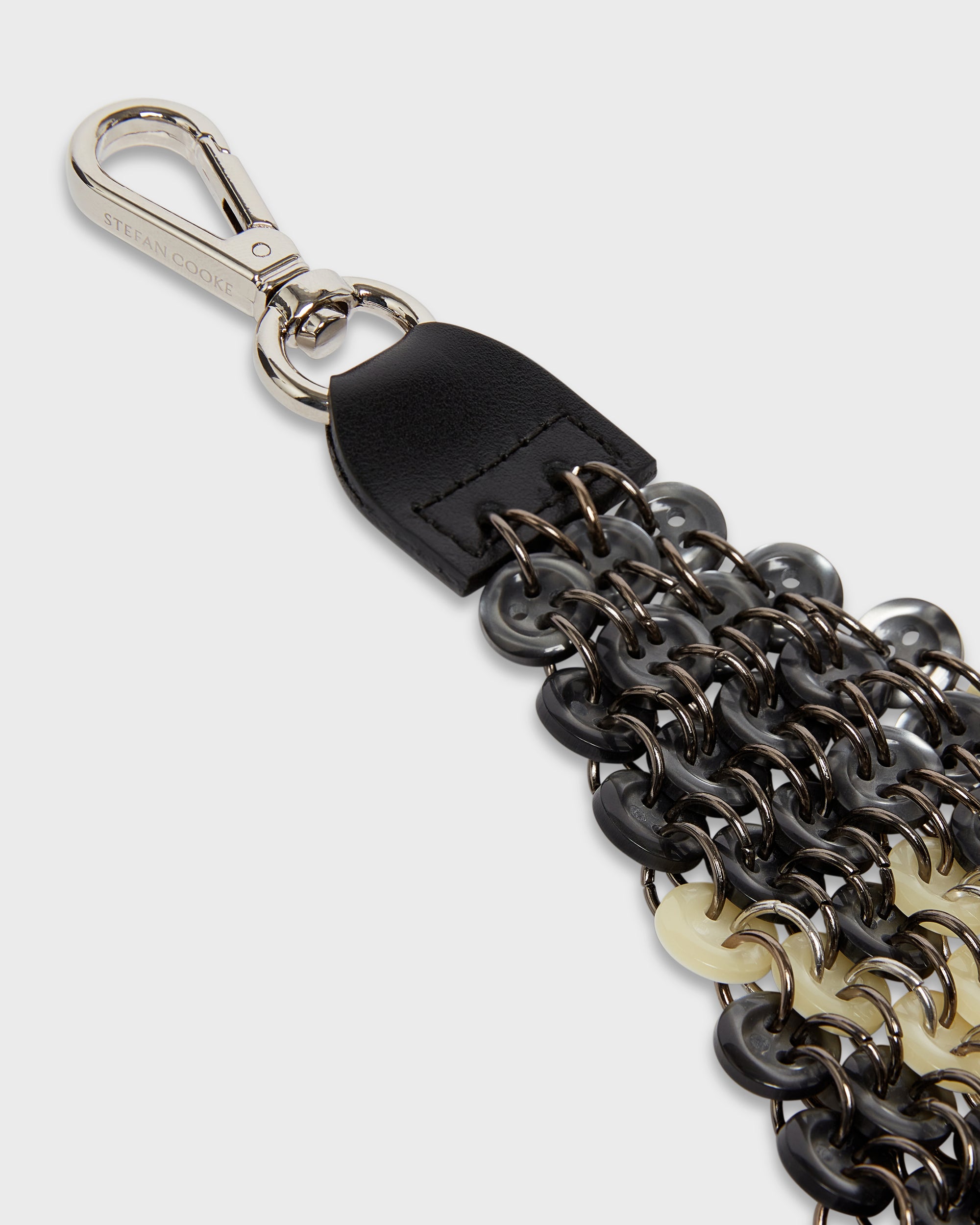 Chainmail Button Keyring in Black